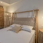 Anemelia Luxury דירה *