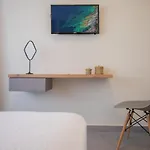 Anemelia Luxury דירה ארגוסטולי