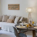 Anemelia Luxury