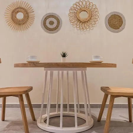 Anemelia Luxury דירה