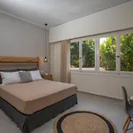 Anemelia Luxury *